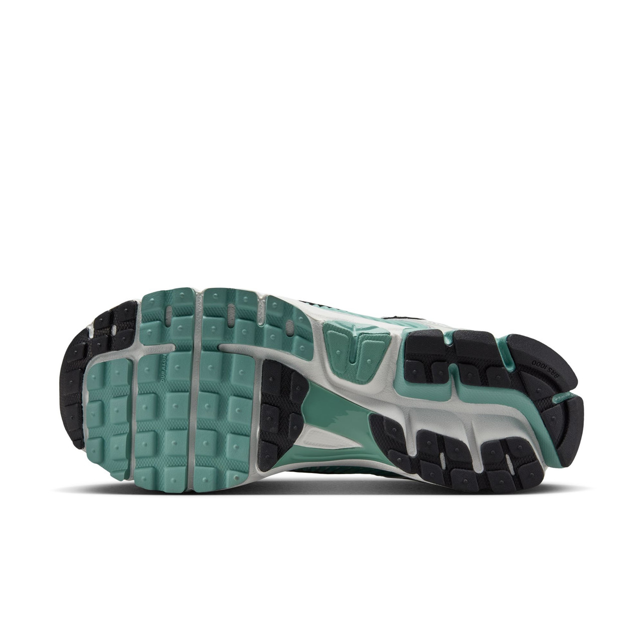 Nike Women's Zoom Vomero 5 Shoes