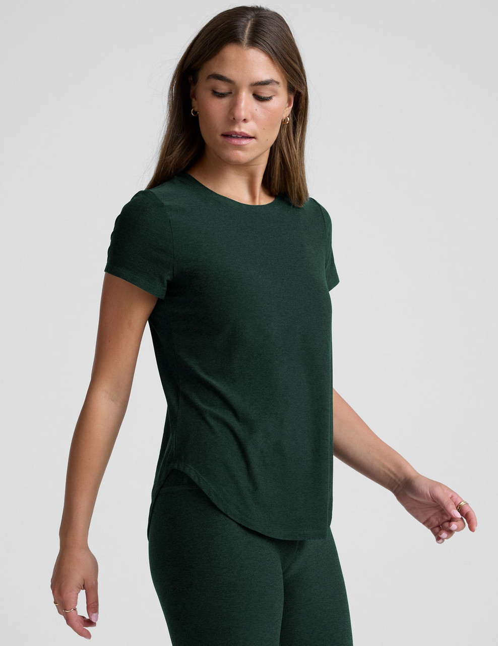 Beyond Yoga Women's Featherweight On The Down Low Tee 10 Beyond Yoga Women's Featherweight On The Down Low Tee
