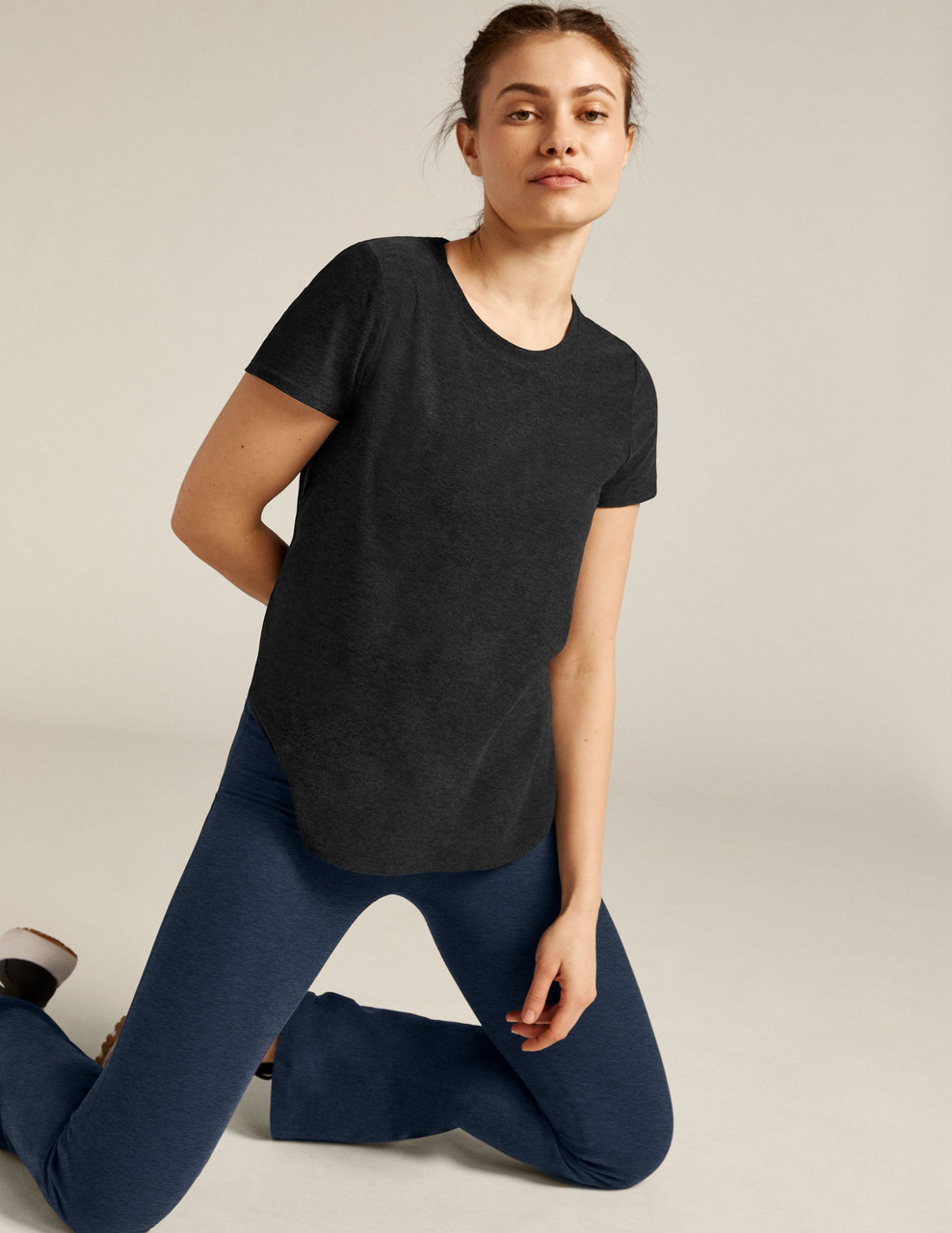 Beyond Yoga Women's Featherweight On The Down Low Tee 7 Beyond Yoga Women's Featherweight On The Down Low Tee