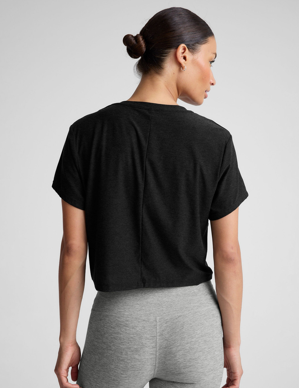 Beyond Yoga Women's Featherweight Supreme Cropped Tee 3 Beyond Yoga Women's Featherweight Supreme Cropped Tee