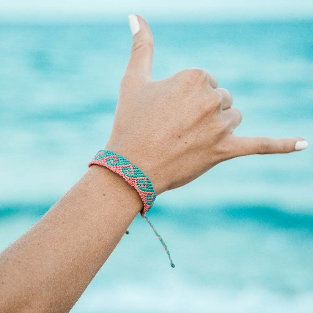 4Ocean Coral and Turquoise Bali Wave Bracelet