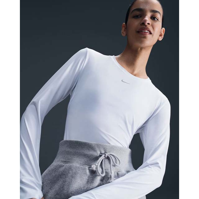 Nike Women's One Classic Dri-FIT Long-Sleeve Top