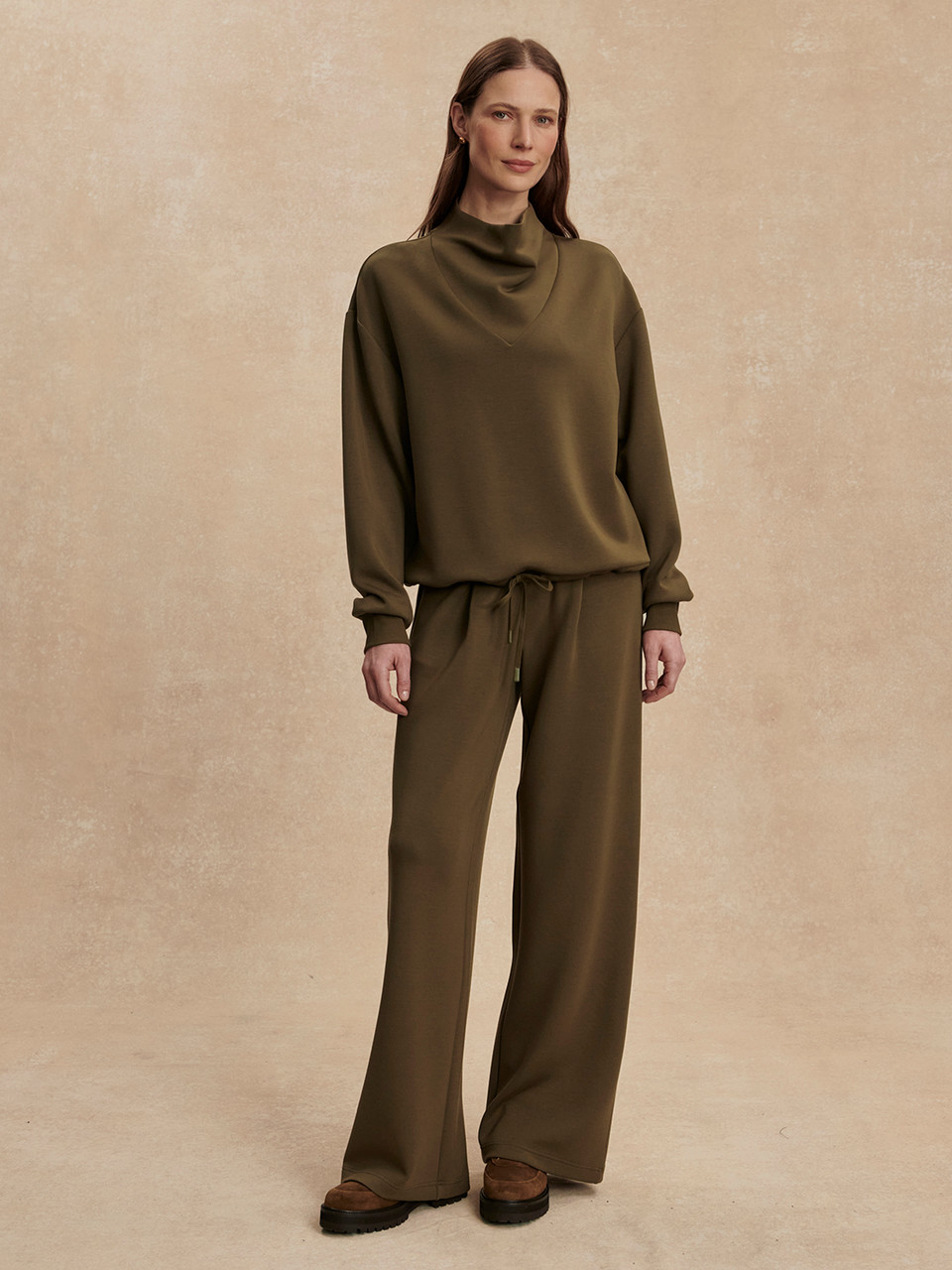 Varley Women's Betsy Sweat Pullover 4 Varley Women's Betsy Sweat Pullover