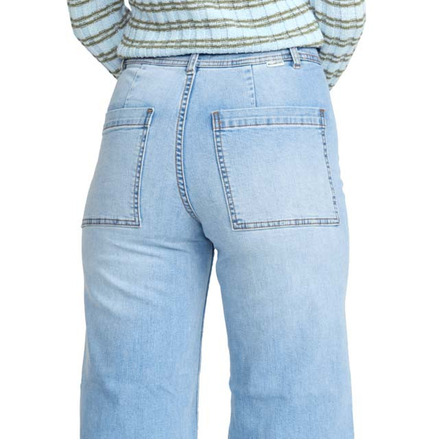 Billabong Women's Free Fall Indigo Jeans