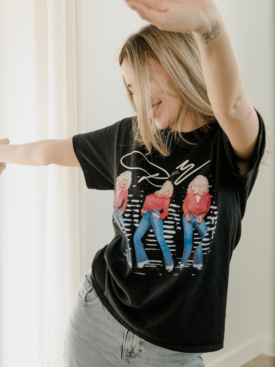 Livy Lu Dolly Parton Triple Threat T-Shirt 4 Livy Lu Dolly Parton Triple Threat T-Shirt
