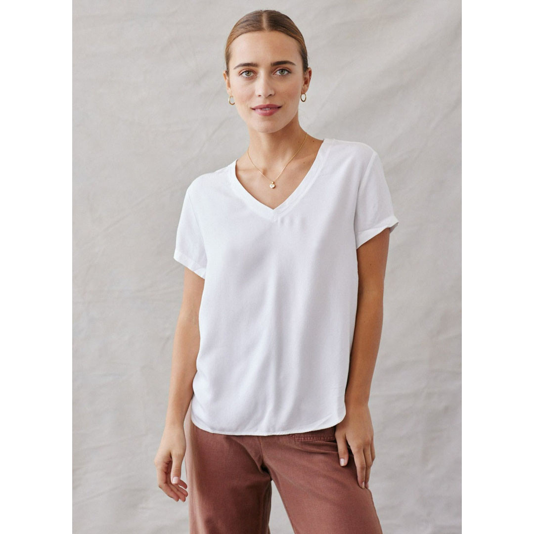 Bella Dahl Women's V-Neck Tee
