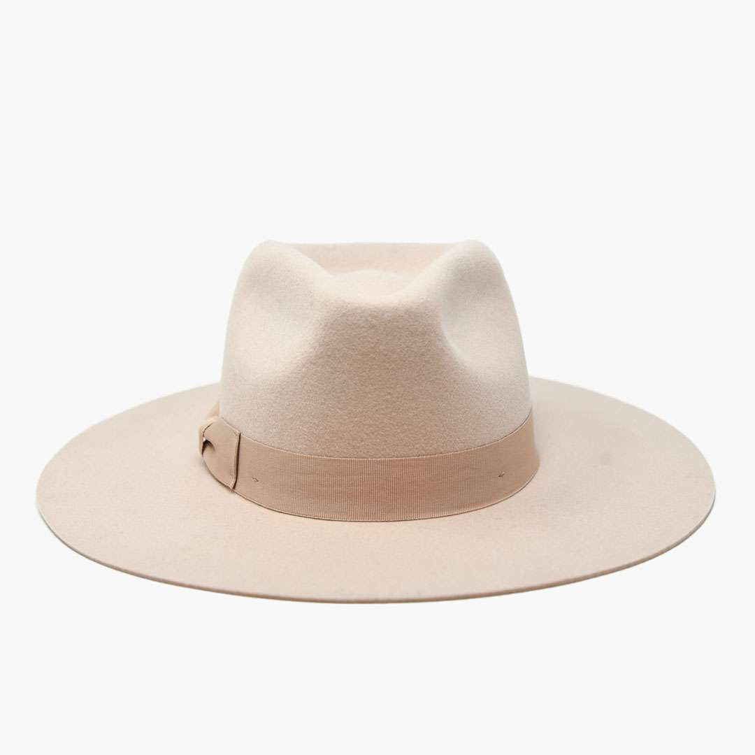Lila Hat