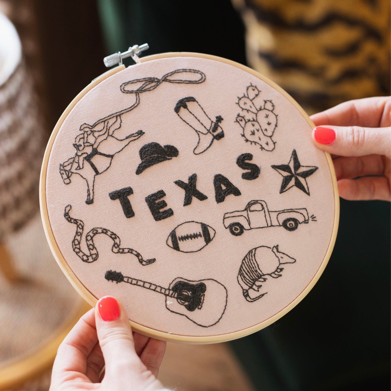 Cotton Clara Texas x Maptote Embroidery Hoop Kit 5 Cotton Clara Texas x Maptote Embroidery Hoop Kit
