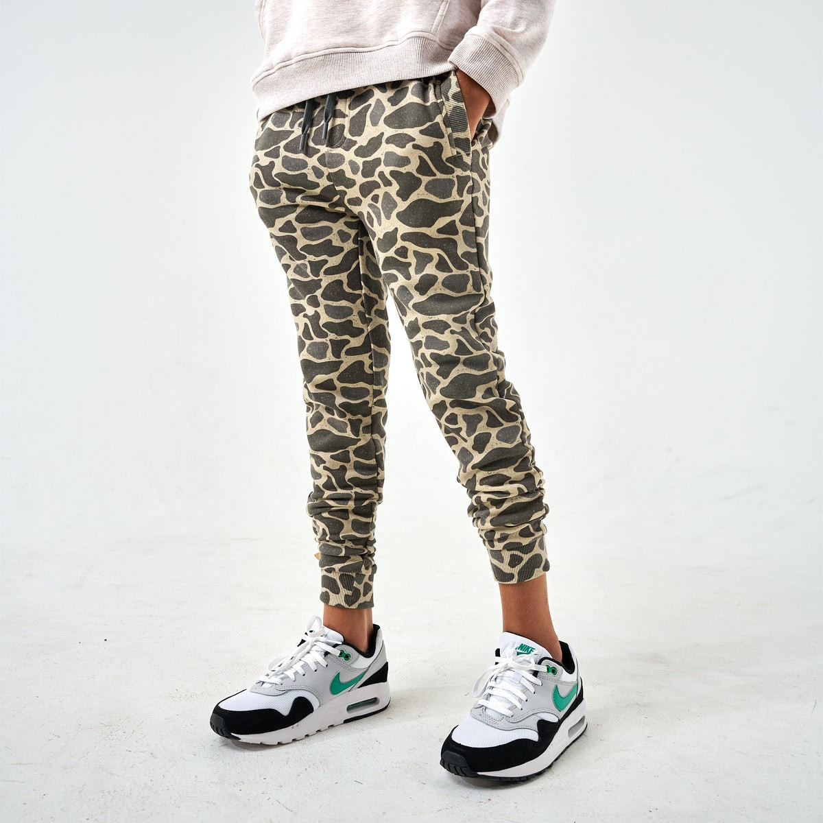 Burlebo Boys' Camo Fleece Joggers