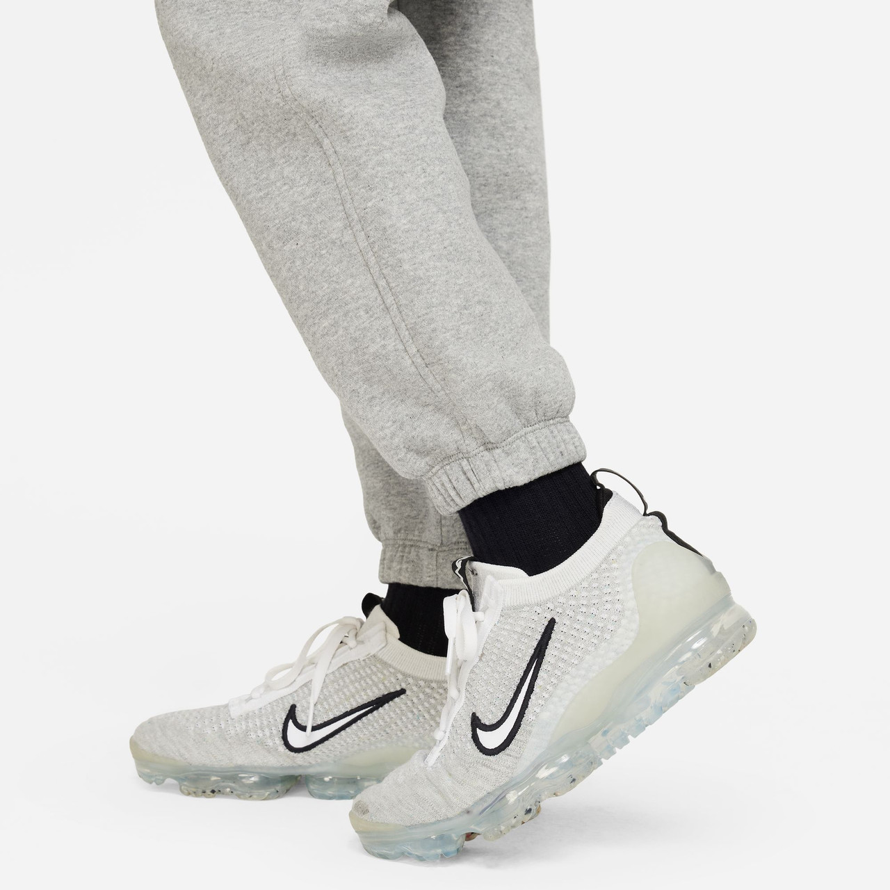 Nike Girls' Sportswear Club Fleece Sweatpants 3 Nike Girls' Sportswear Club Fleece Sweatpants