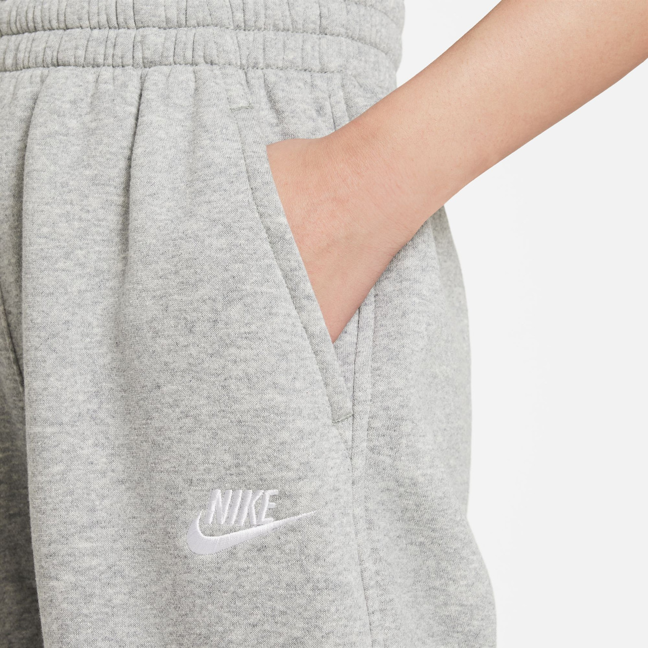 Nike Girls' Sportswear Club Fleece Sweatpants 4 Nike Girls' Sportswear Club Fleece Sweatpants