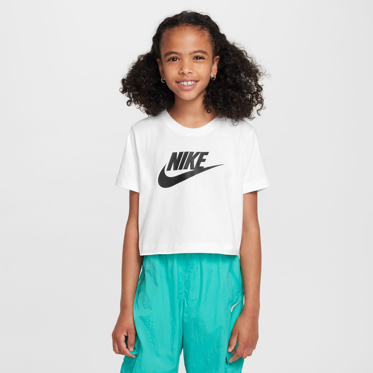 Nike Girls' Sportswear Cropped T-Shirt