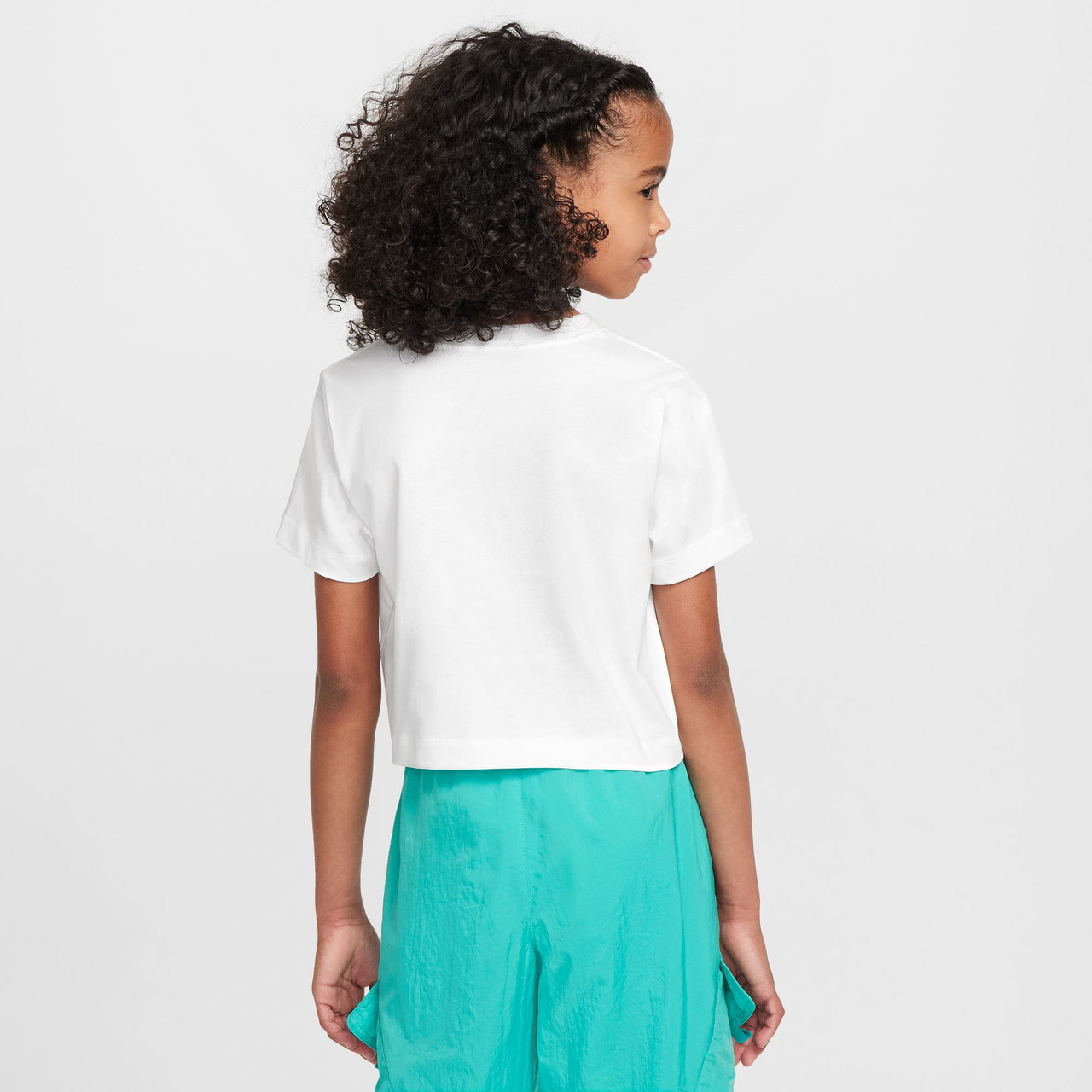 Nike Girls' Sportswear Cropped T-Shirt