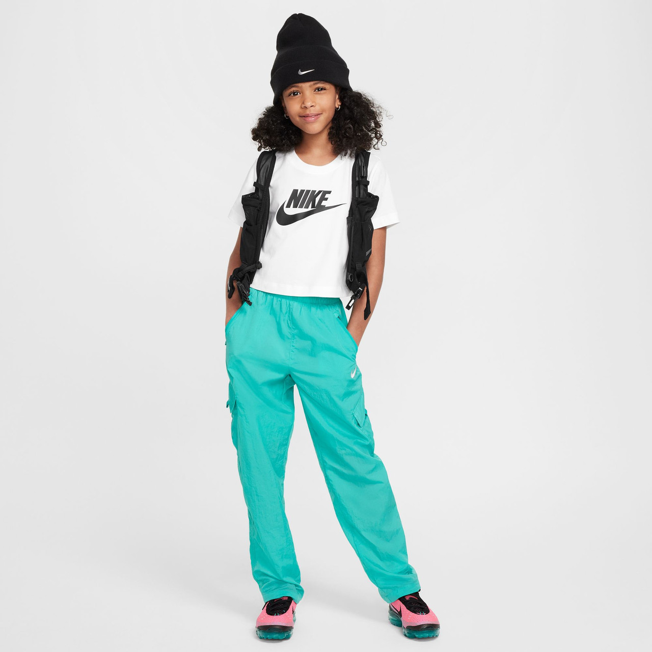 Nike Girls' Sportswear Cropped T-Shirt