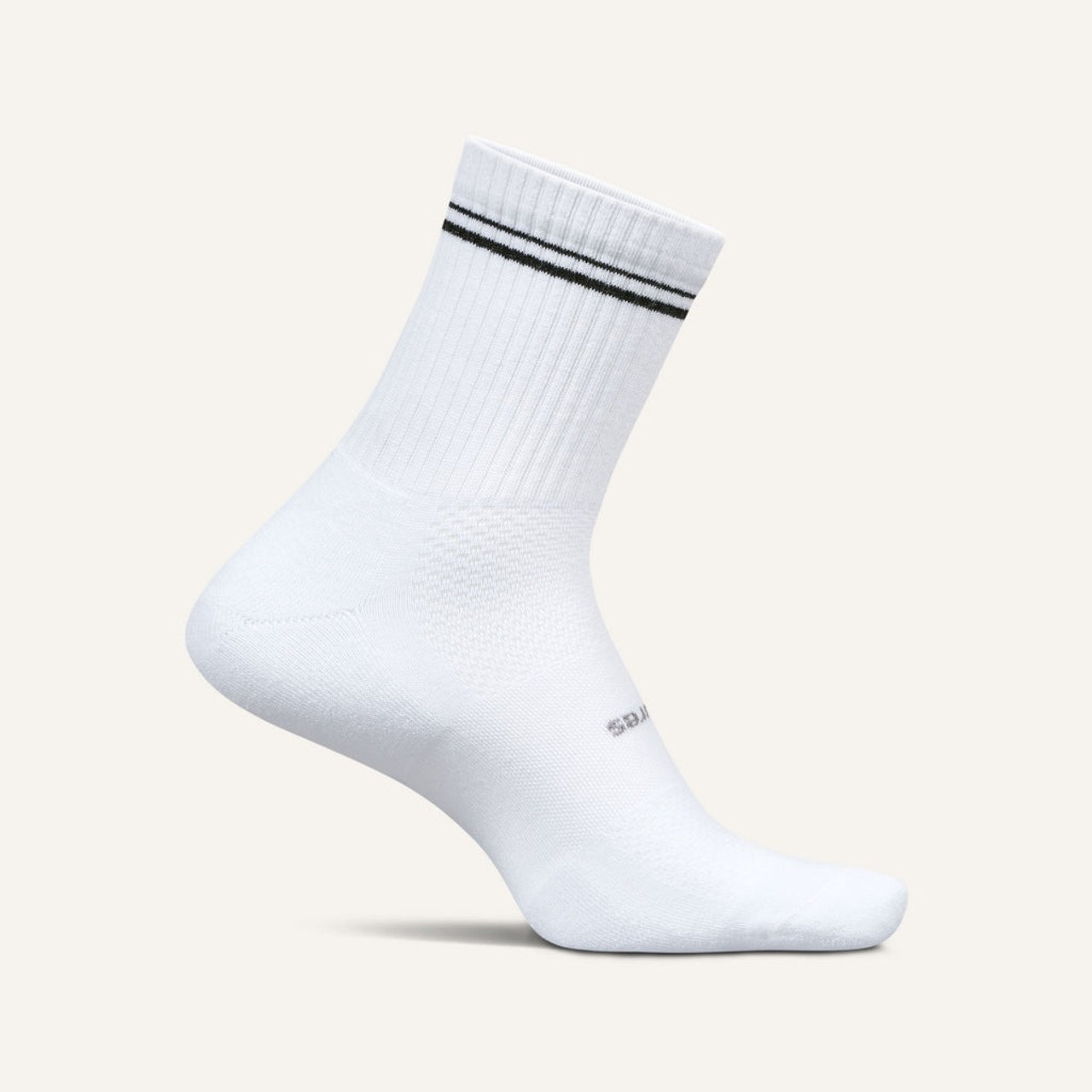 Feetures High Performance Max Cushion Quarter Tall Socks