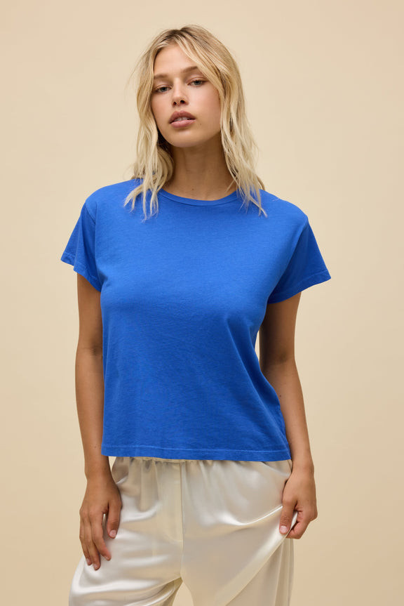 Daydreamer Women's Solo Tee