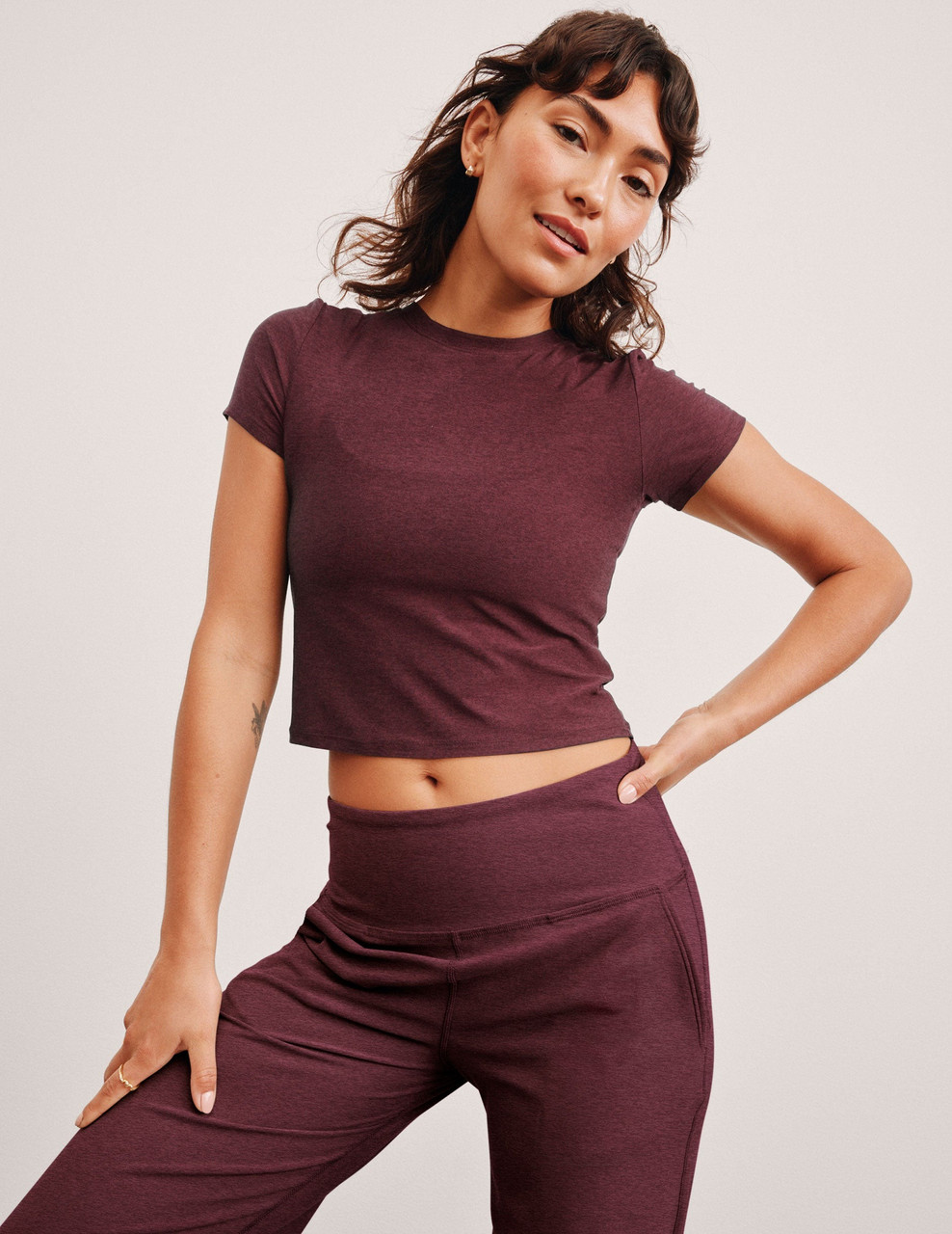 Beyond Yoga Women's Featherweight Cropped Tee