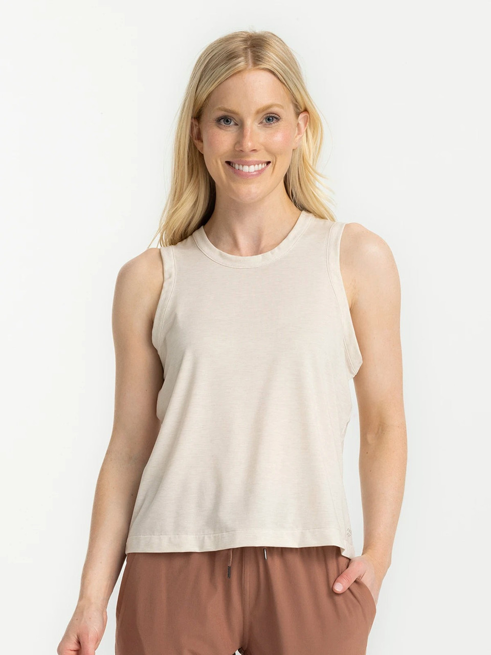 Free Fly Women's Elevate Lightweight Tank 4 Free Fly Women's Elevate Lightweight Tank